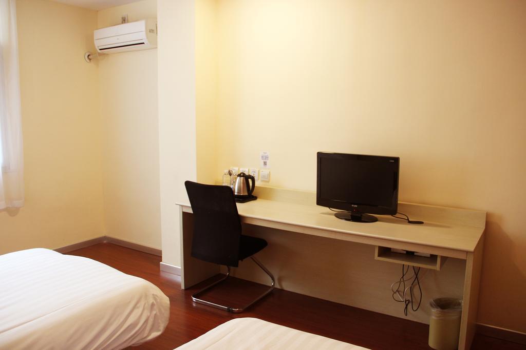 Hanting Hotel Shenyang Tiexi Furniture City Exterior photo