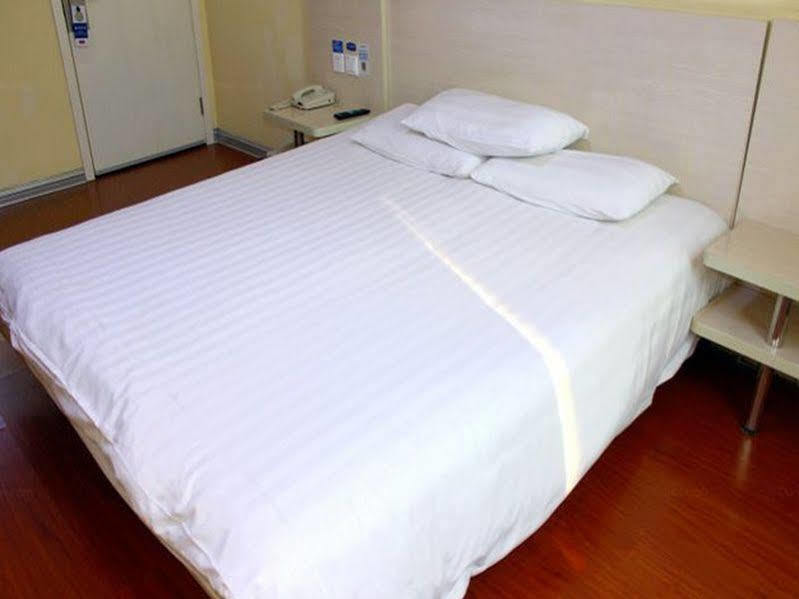 Hanting Hotel Shenyang Tiexi Furniture City Exterior photo